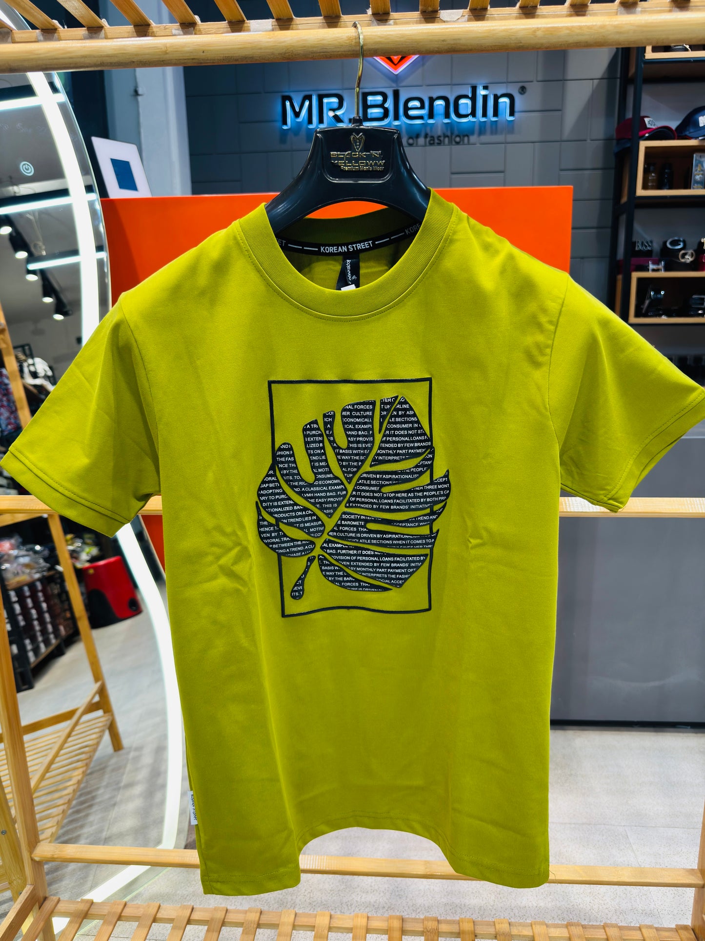 M.TSHIRT