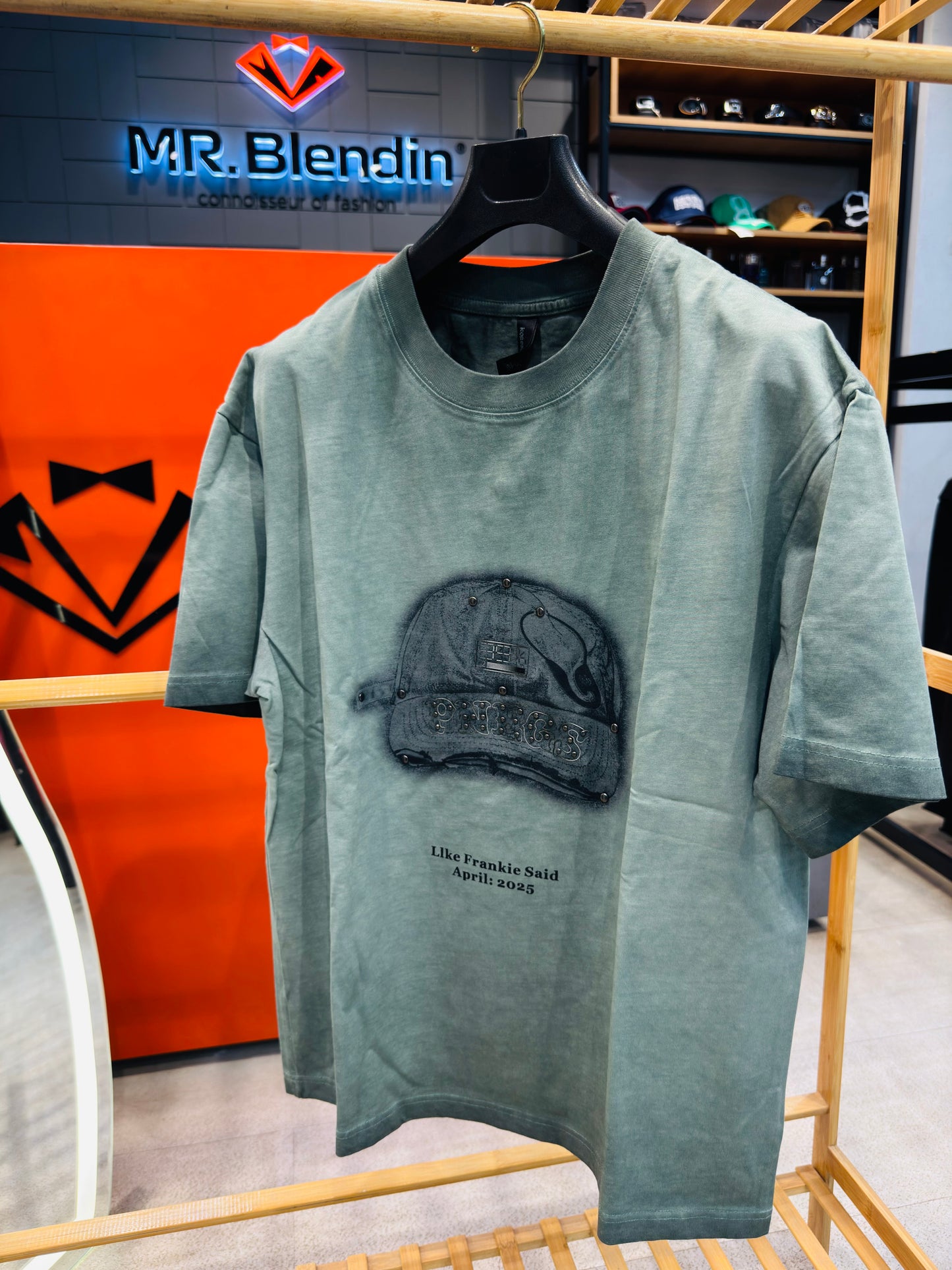 M.TSHIRT