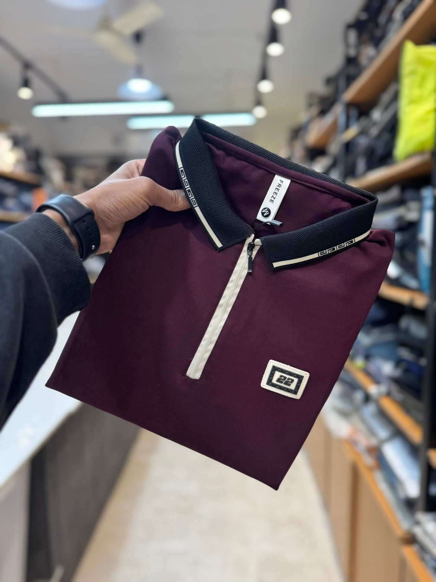 M.TSHIRT