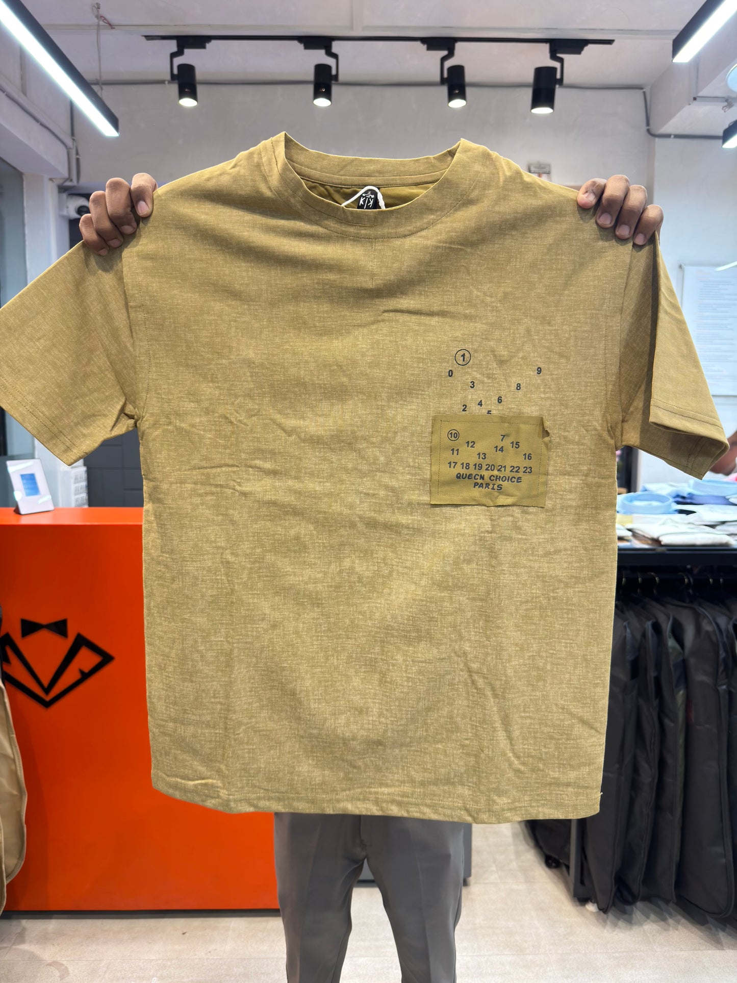 M.TSHIRT