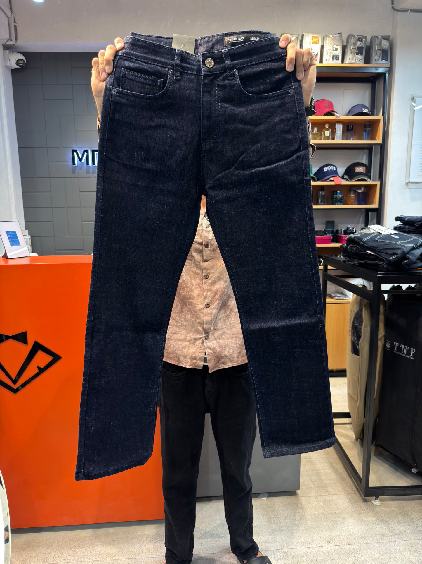 M.JEANS