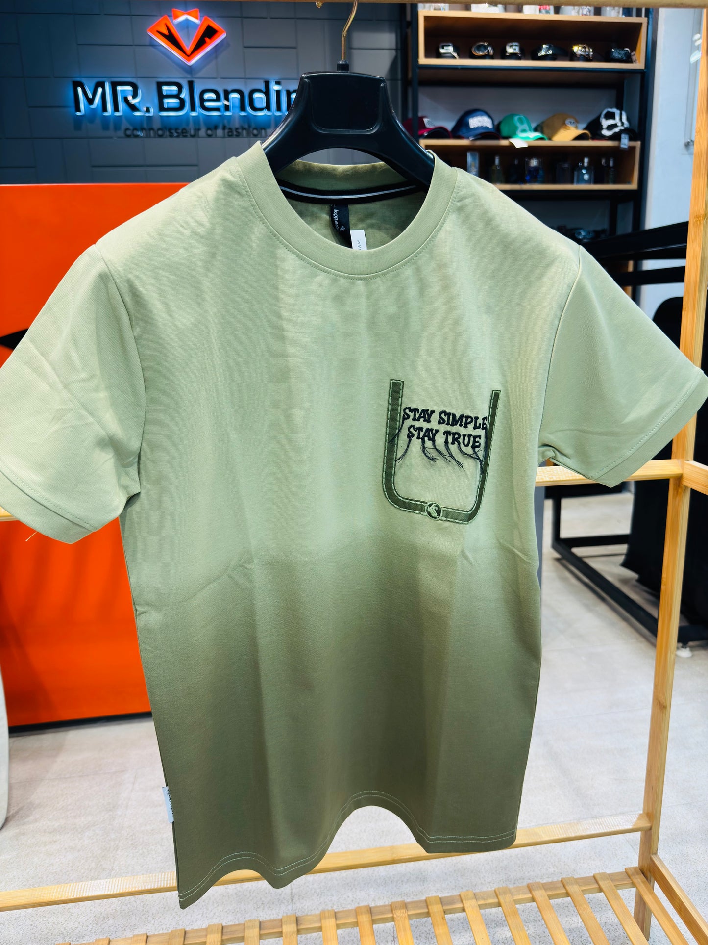 M.TSHIRT