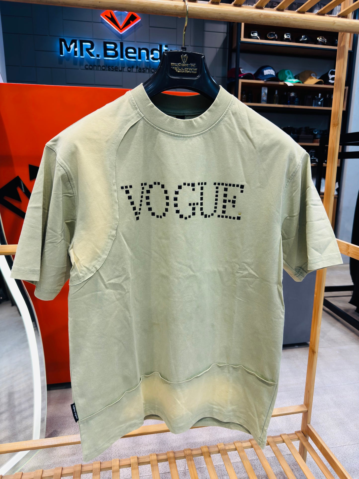 M.TSHIRT