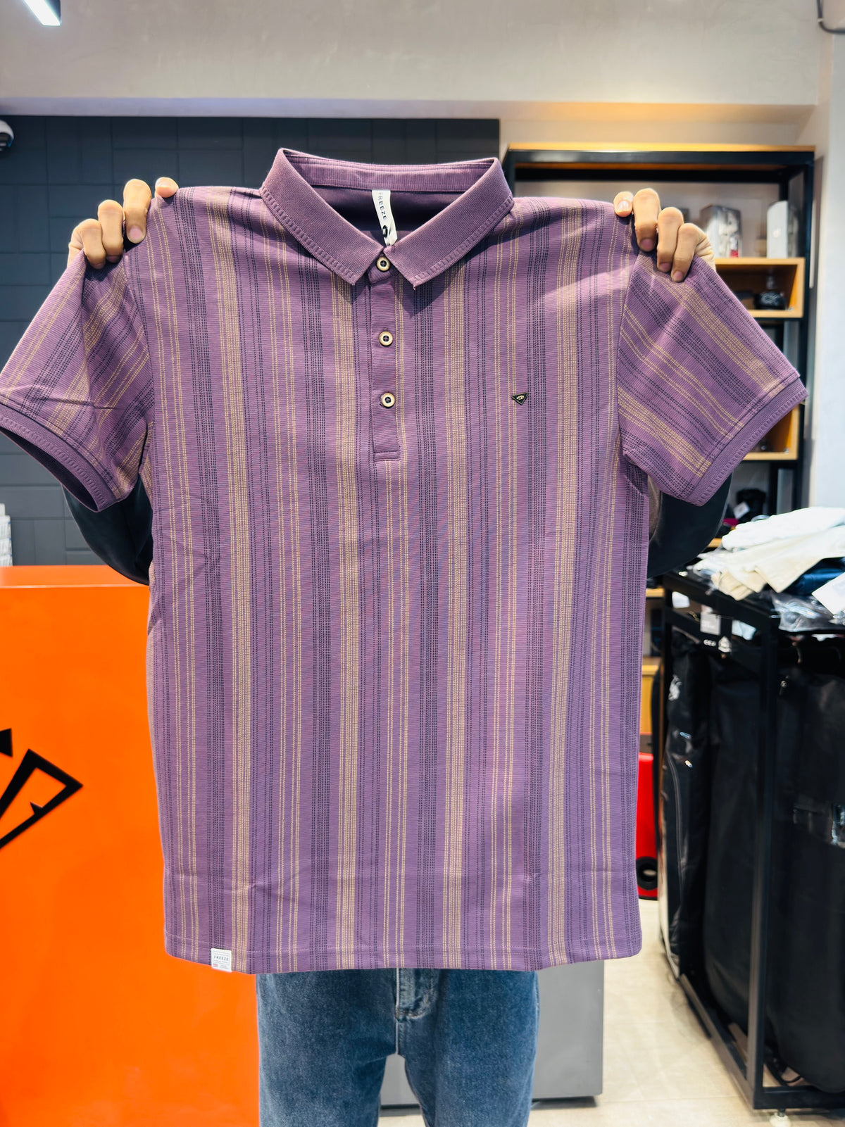 M.TSHIRT