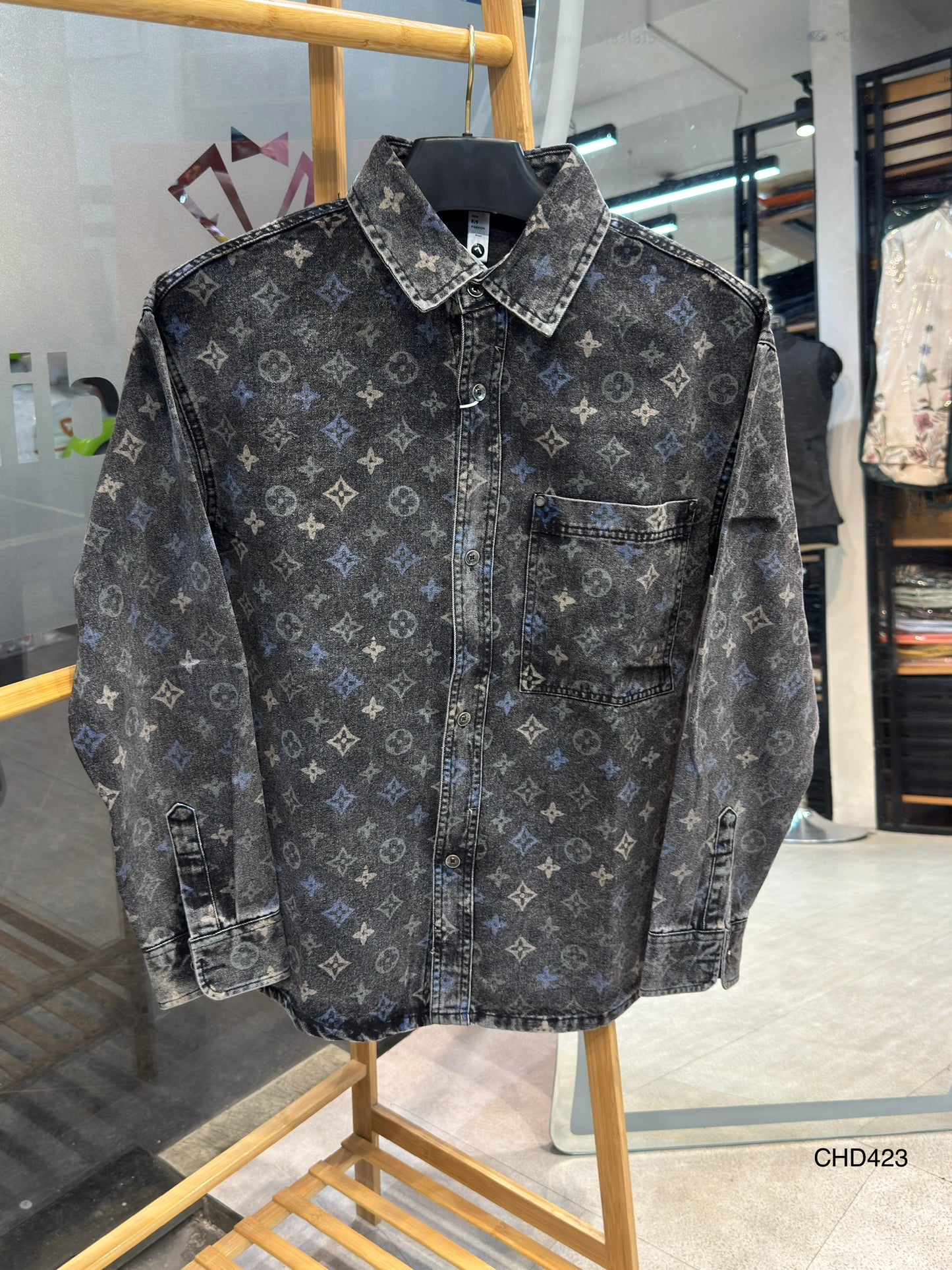 M.SHIRT