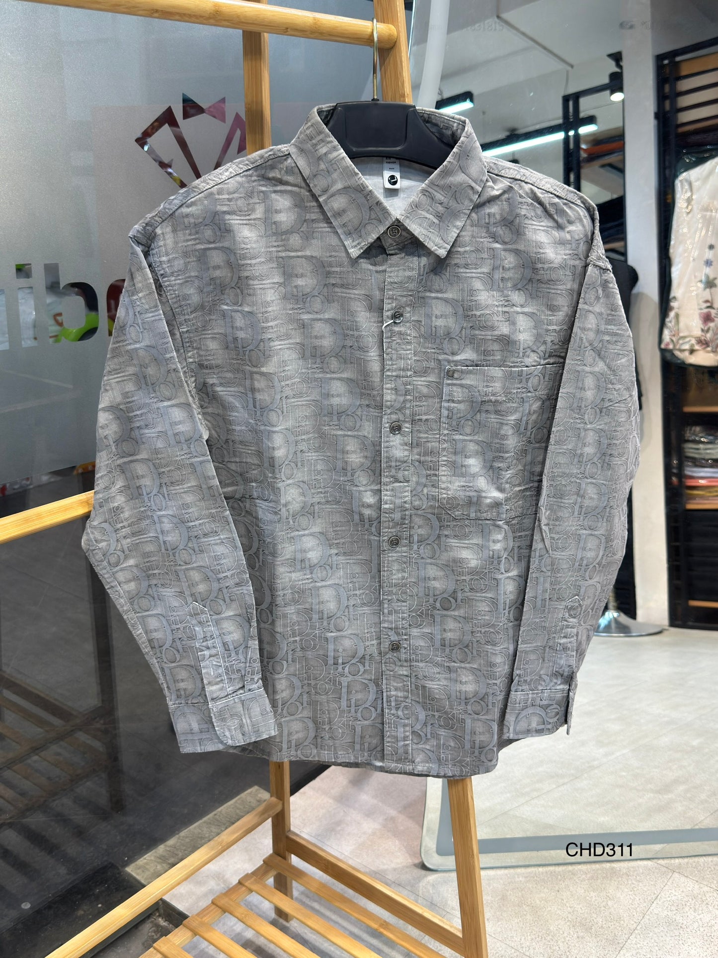 M.SHIRT
