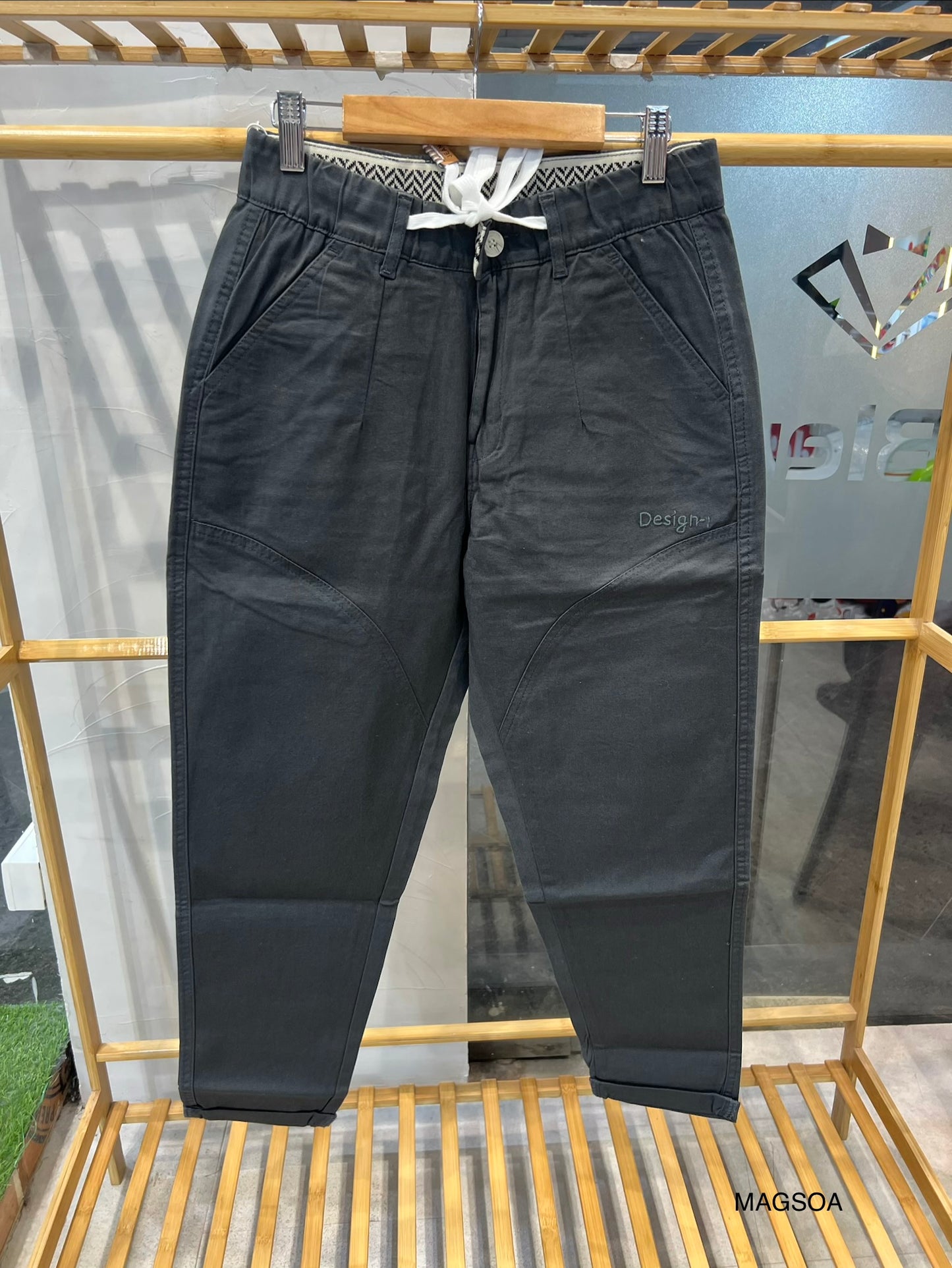M.TROUSER