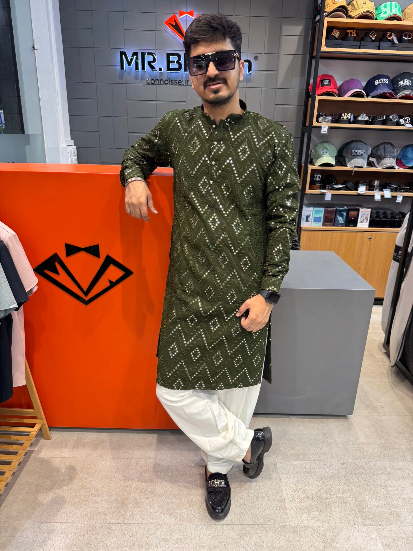 M.KURTA