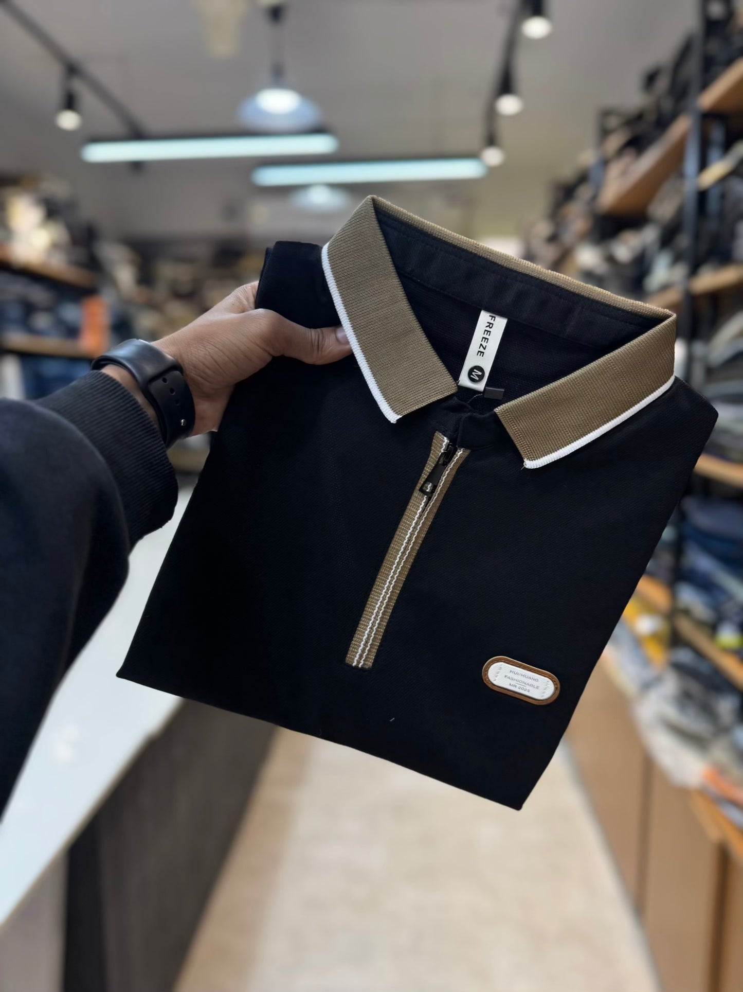 M.TSHIRT