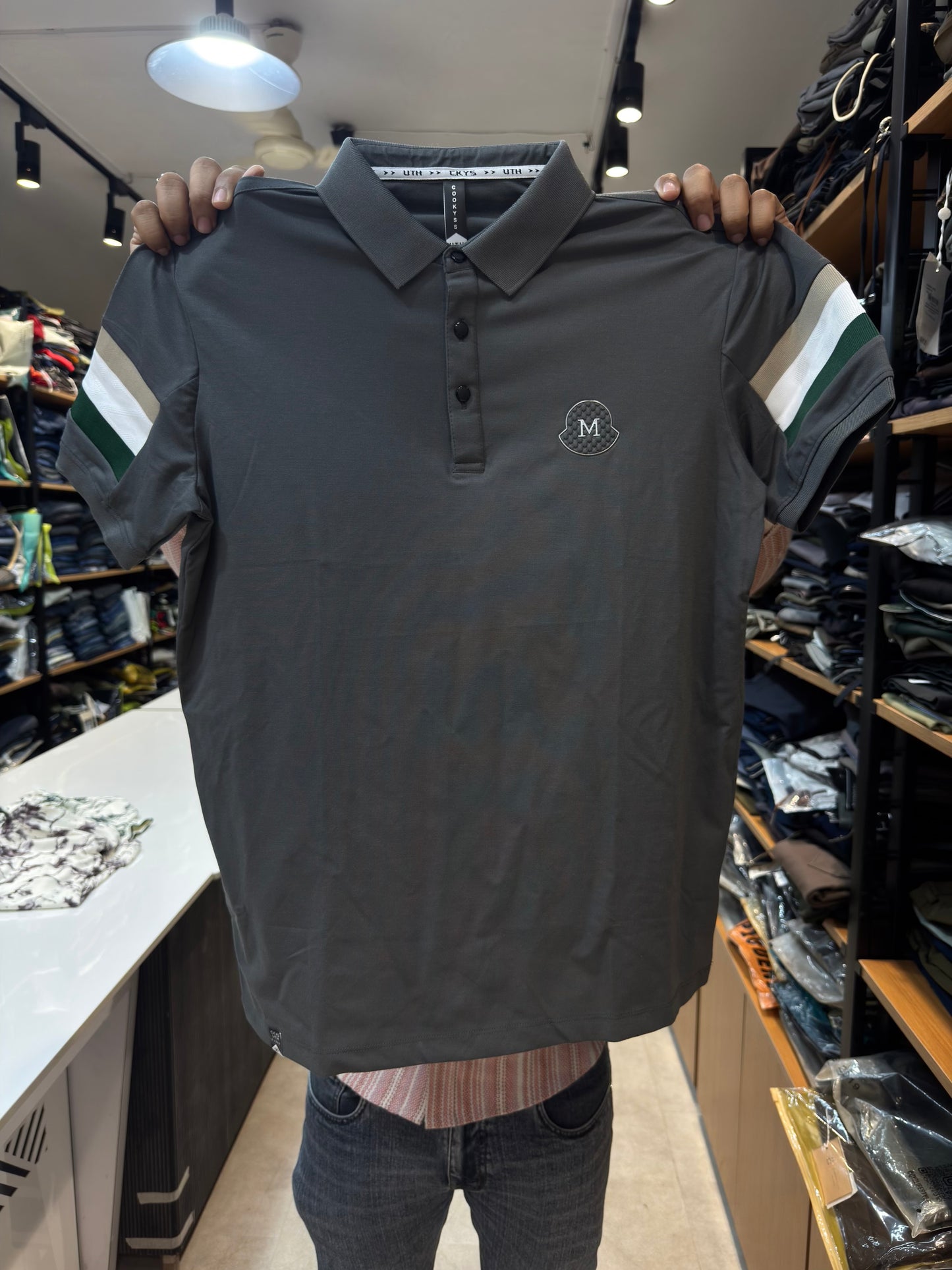 M.TSHIRT