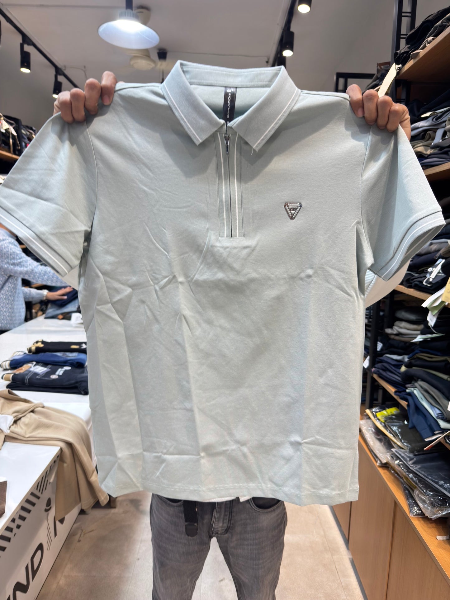 M.TSHIRT