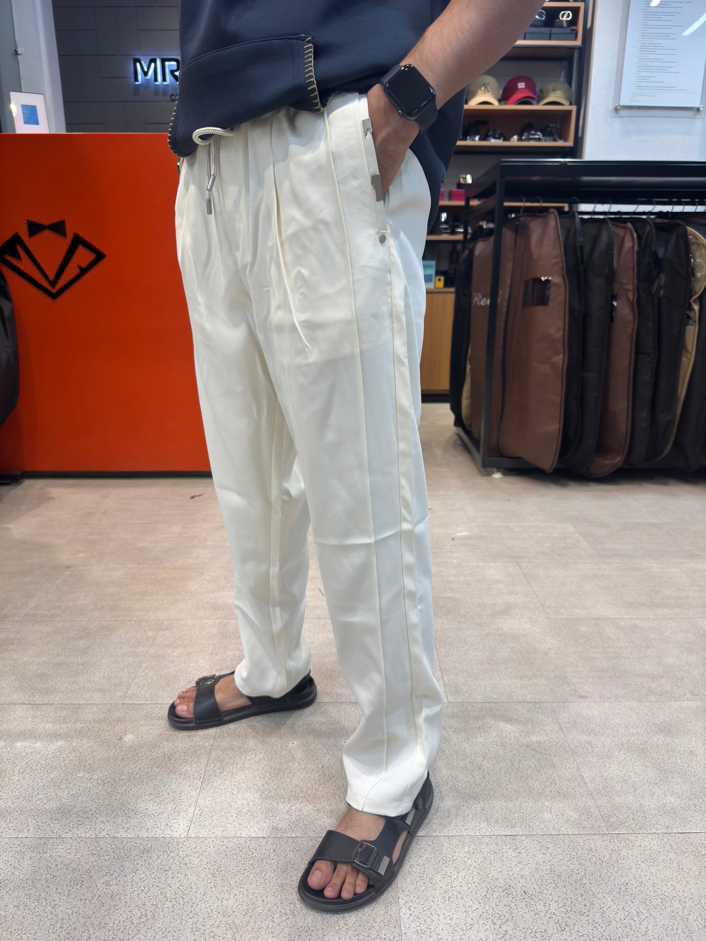 M.TRACKPANT