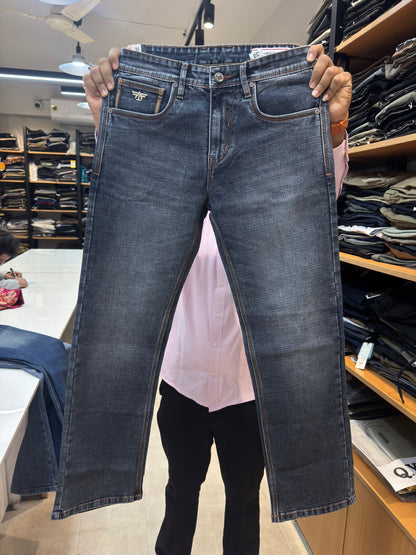 M.JEANS