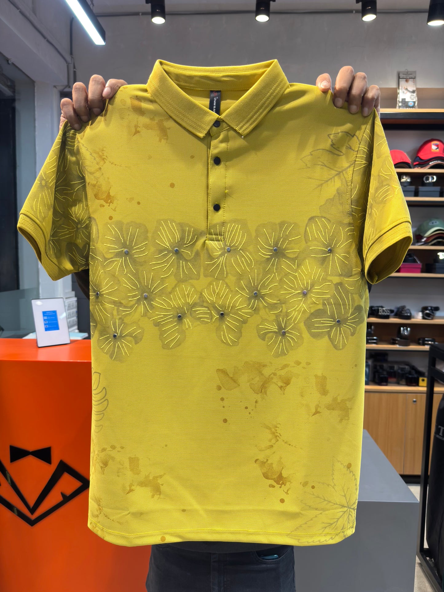 M.TSHIRT