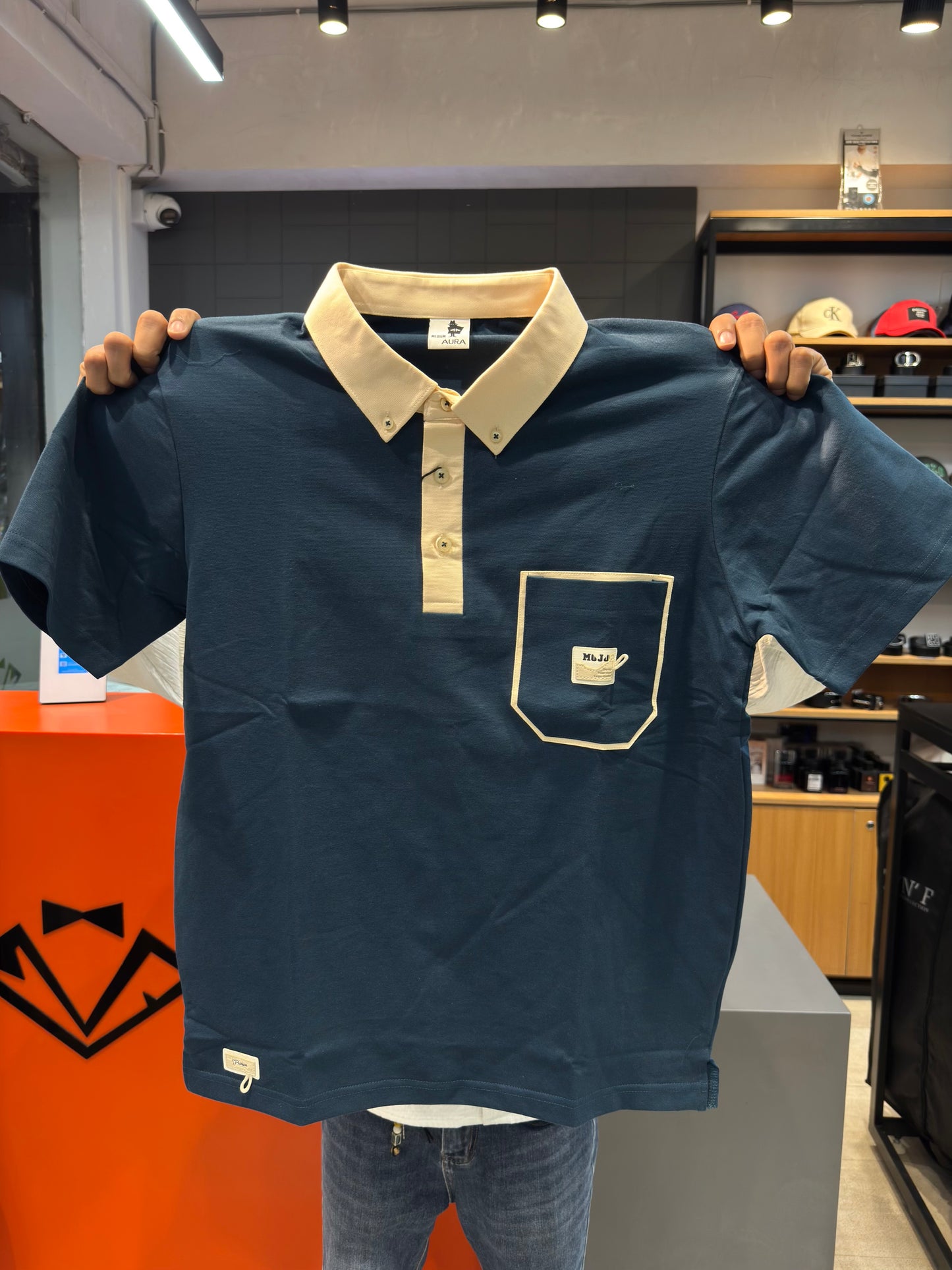M.TSHIRT