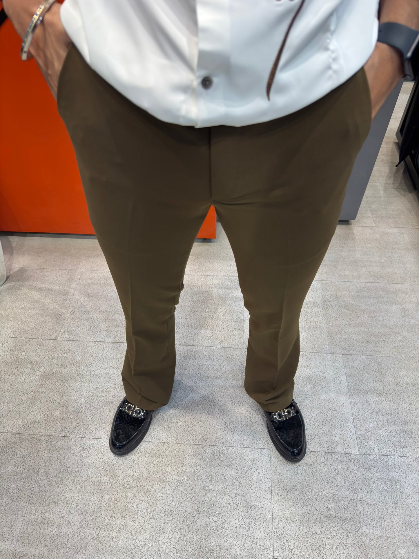M.TROUSER