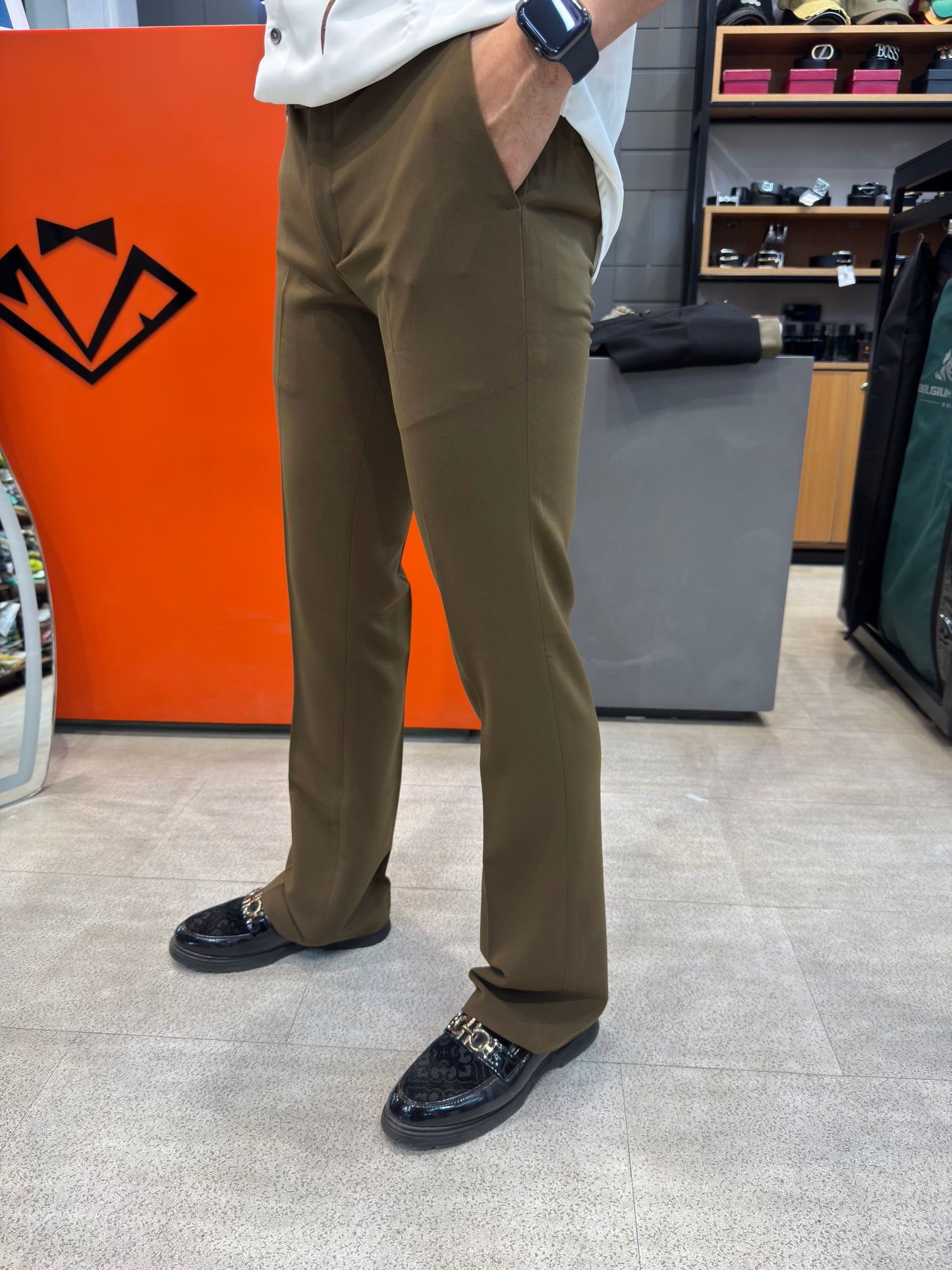 M.TROUSER