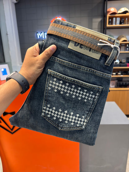 M.JEANS