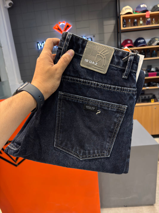 M.JEANS