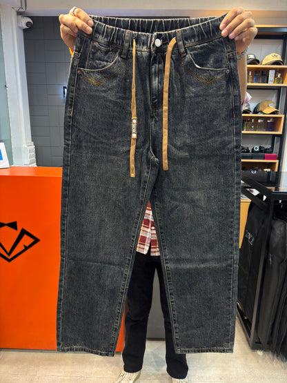 M.JEANS
