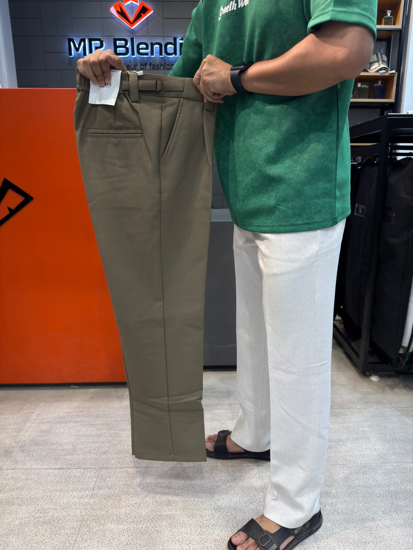 M.TROUSER