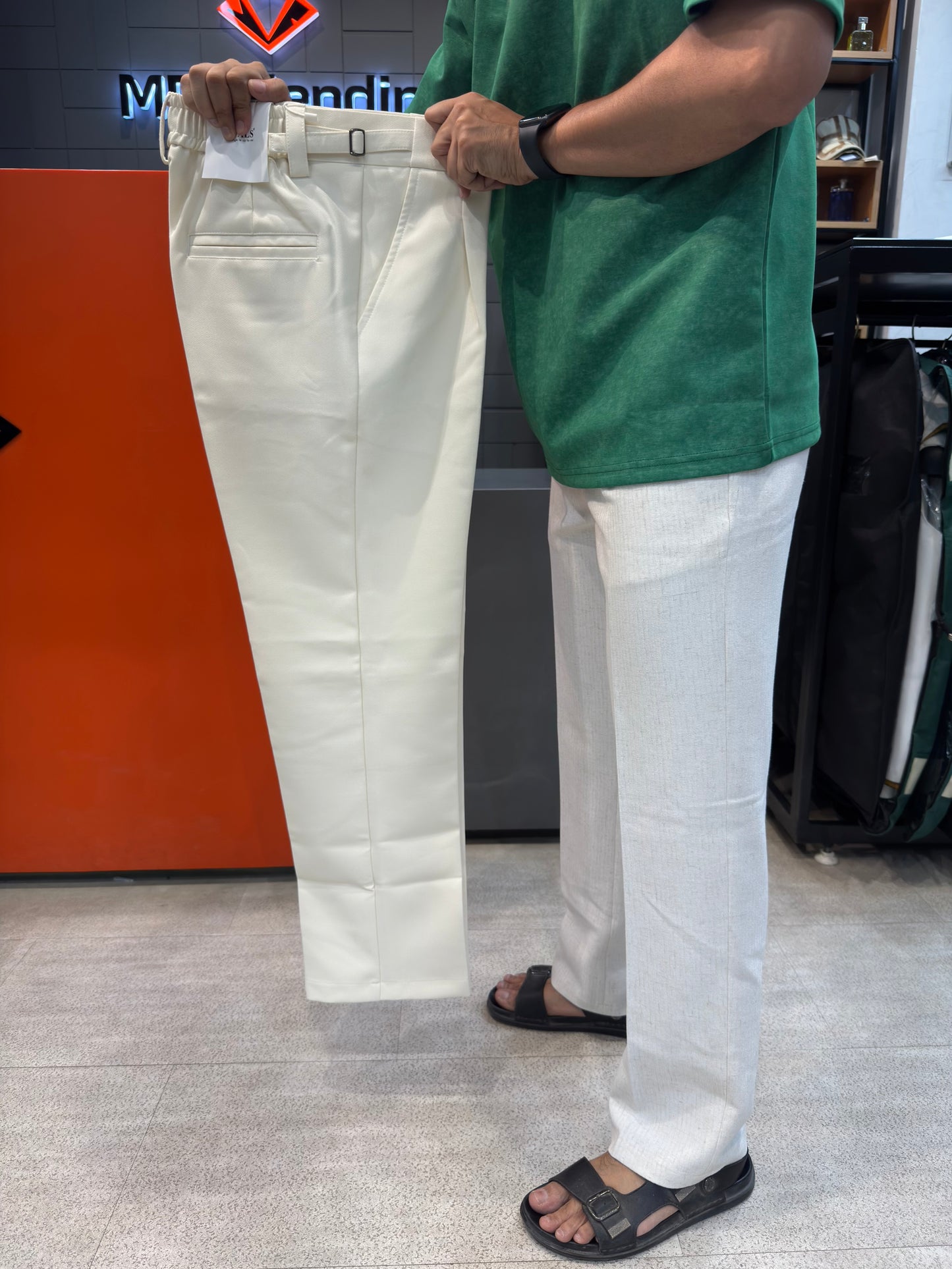 M.TROUSER