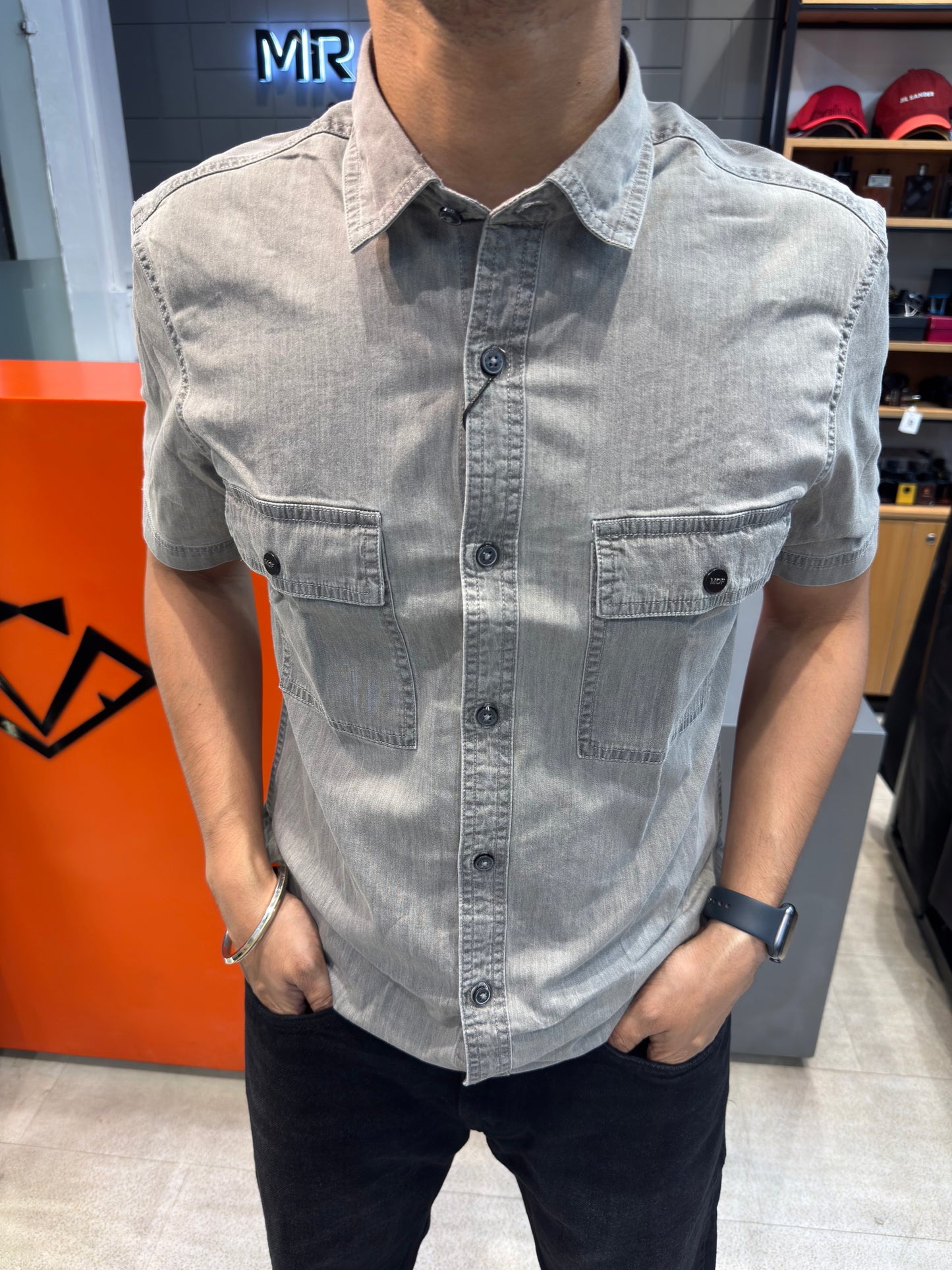M.SHIRT