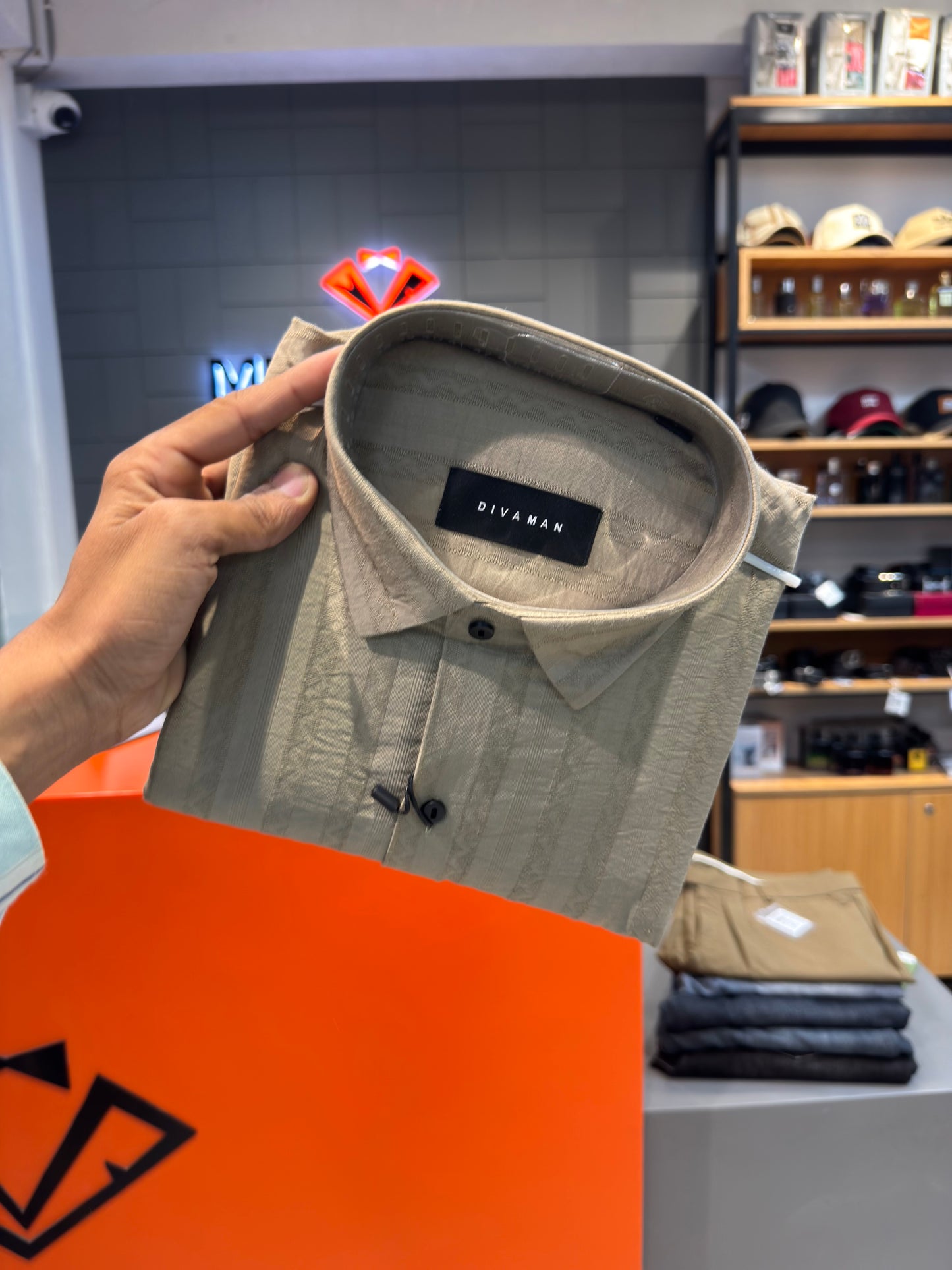 M.SHIRT