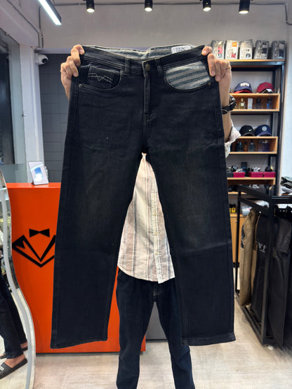 M.JEANS