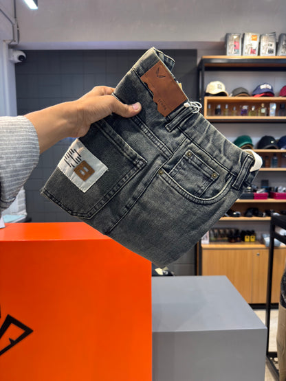M.JEANS