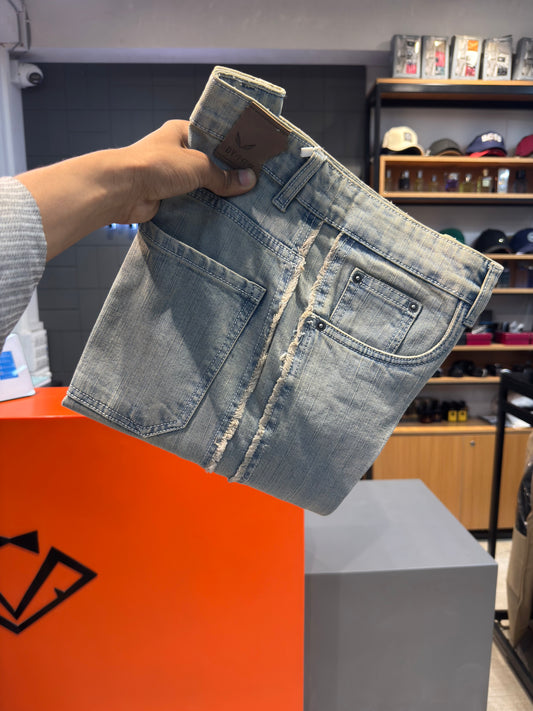 M.JEANS