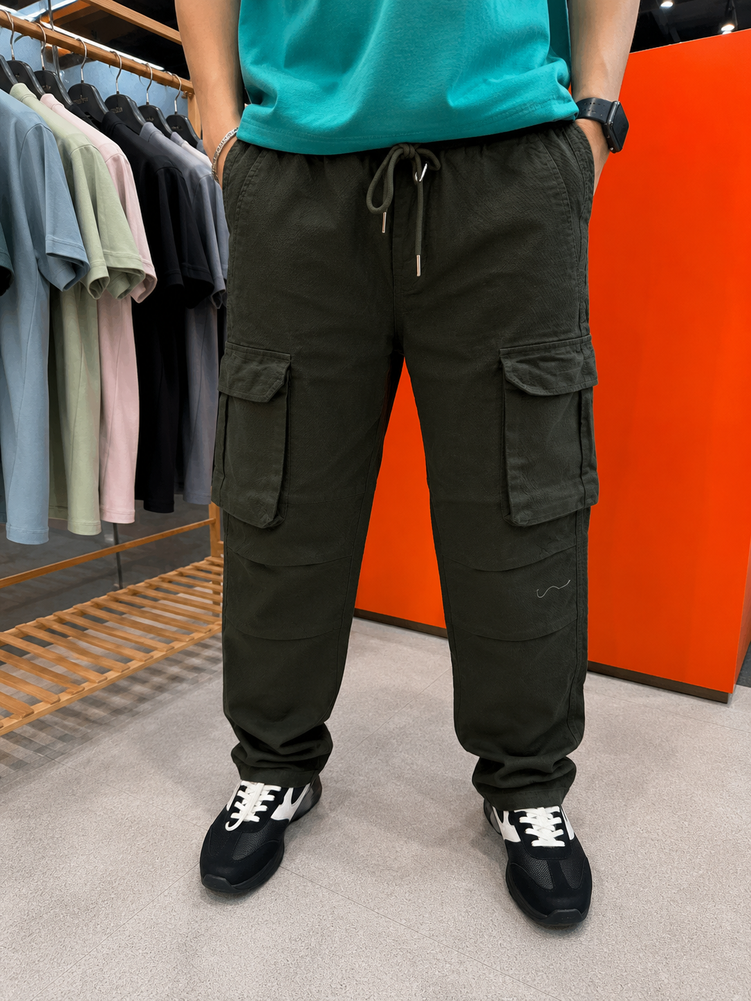 M.CARGO