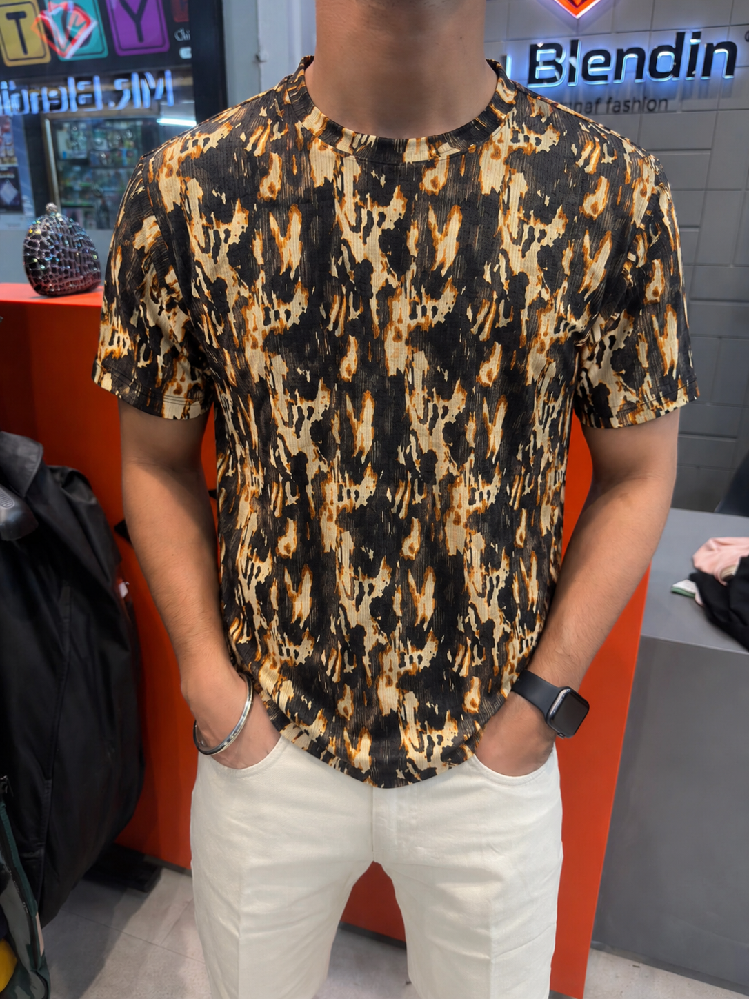 M.TSHIRT